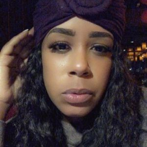 Meet your Posher, Devon